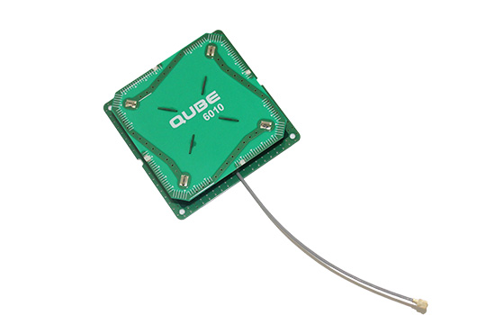 Antenne quadrifilaire