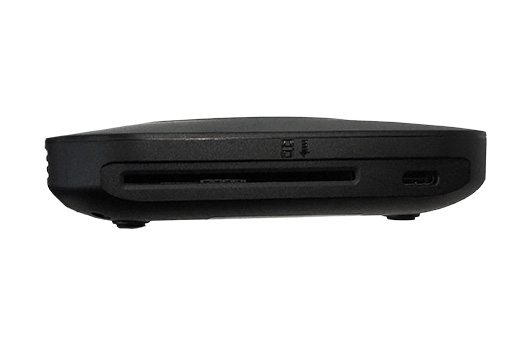Table de lecture RFID HF & UHF Mini Horizon de profil avec son port USB et son emplacement PSAM