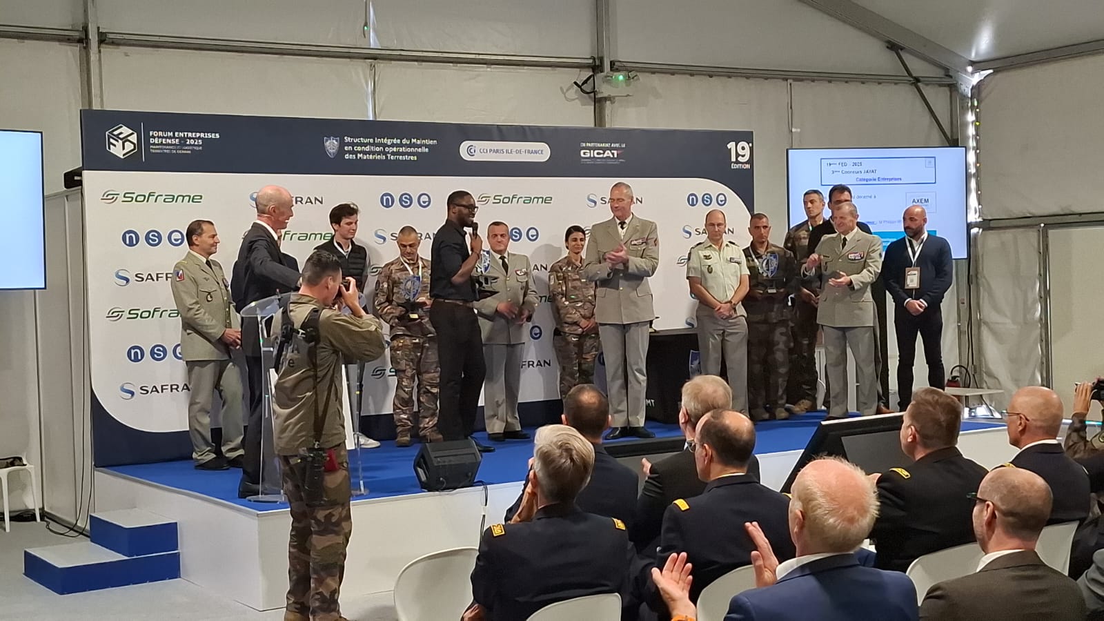 Remise du 1er prix à AXEM Technology lors du Concours Jayat 2025, organisé par la SIMMT
